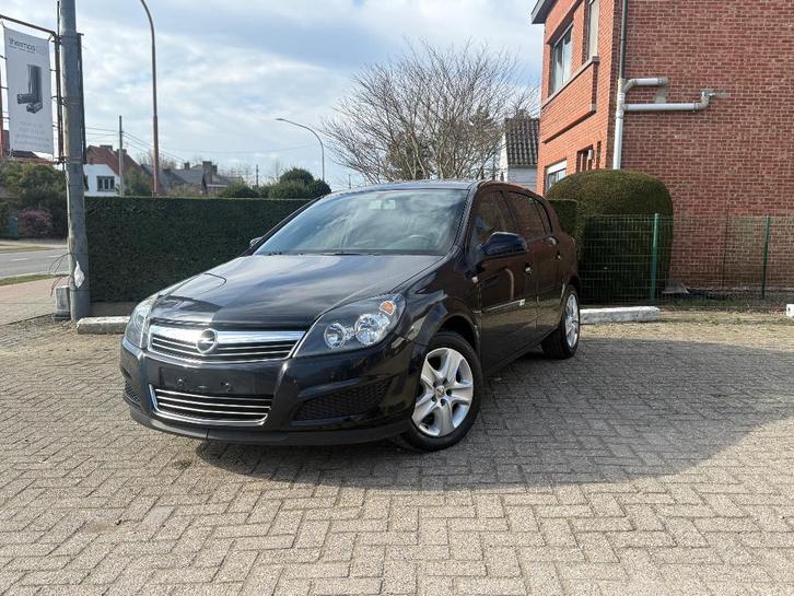 Opel Astra H Benzine, Auto's, Opel