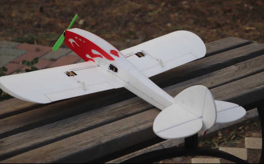 ParkFire 700mm | ARF EPP/MPP Foam + Elektronica | NIEUW, Hobby en Vrije tijd, Modelbouw | Radiografisch | Vliegtuigen, Ophalen of Verzenden