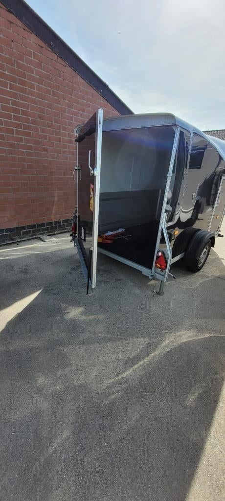 Aanhangwagen  Debon. Model 1300, Enlèvement, Comme neuf