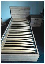 Lit (avec sommier à latte) d'une personne avec table de nuit, Sommier à lattes, Enlèvement, 180 cm ou plus, 85 à 100 cm