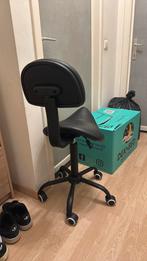 Zadelkruk met rugleuning, Ophalen, Zwart, Zo goed als nieuw, Bureaukruk