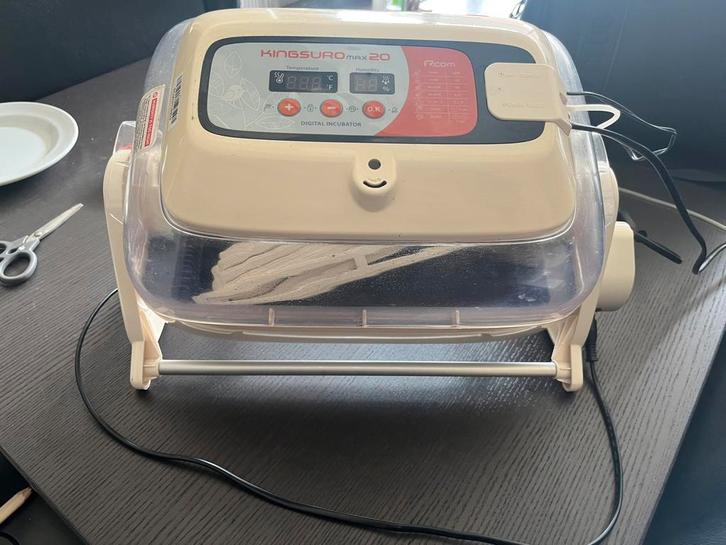 Broedmachine rcom kingsuro max20, Dieren en Toebehoren, Pluimvee | Toebehoren, Zo goed als nieuw, Broedmachine, Ophalen