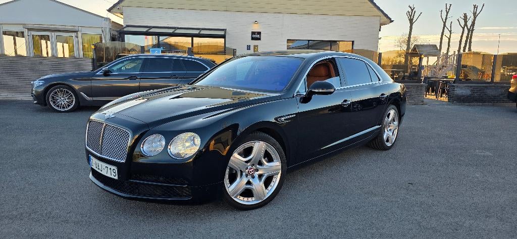 Bentley Flying Spur 4.0 V8 benzine, Auto's, Bentley, Automaat, 4 deurs, 4000 cc, Leder