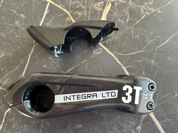 3T Integra Ltd Carbon Stuurpen, Fietsen en Brommers, Fietsonderdelen, Zo goed als nieuw, Racefiets, Stuur, Ophalen of Verzenden