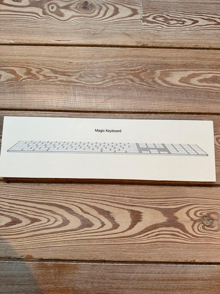 Apple MQ052N/A - magic keyboard met numeriek clavier, Informatique & Logiciels, Claviers, Qwerty, Sans fil, Enlèvement ou Envoi