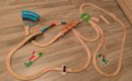 Groot houten treinspoor - racebaan - bouwen incl toebehoren, Ophalen, Zo goed als nieuw
