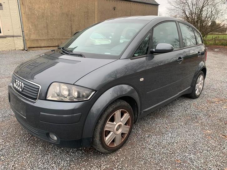Audi A2 1400 TDi 75cv 2005 233000 kms, Autos, Audi, Entreprise, Achat, A2, ABS, Airbags, Air conditionné, Ordinateur de bord, Verrouillage central