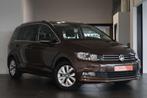 Volkswagen Touran 2.0 TDi 150pk Highline 5pl Navi Leer ACC P, Te koop, 1552 kg, Monovolume, Gebruikt