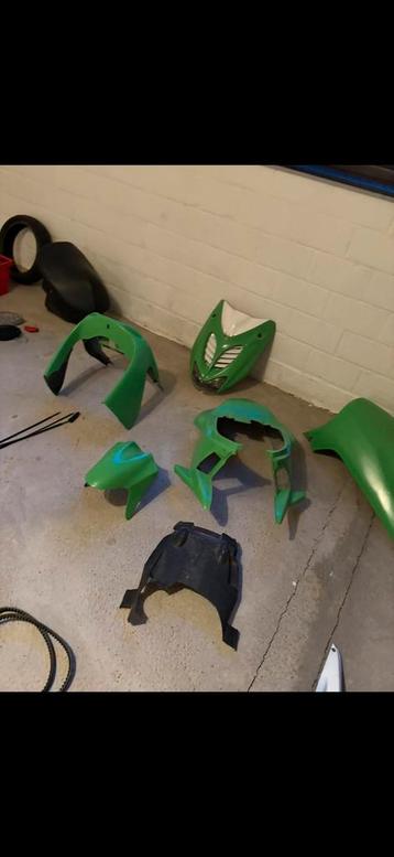 Yamaha Earox kappenset beschikbaar voor biedingen