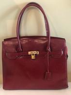 Vintage lederen tas kleur burgundy met slotje en sleuteltje, Handtassen en Accessoires, Tassen | Damestassen, Ophalen of Verzenden