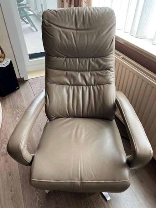 Relax zetel leer, Huis en Inrichting, Zetels | Zetels, Zo goed als nieuw, Eenpersoons, Leer, Ophalen