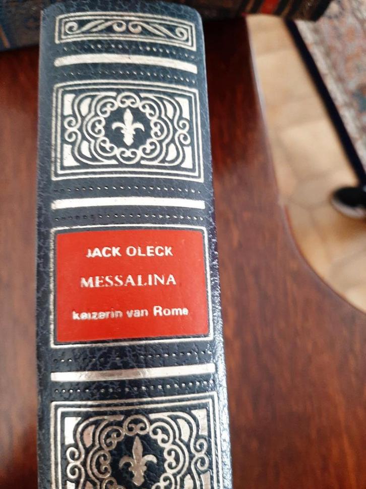 Messalina keizerin van Rome – Jack Oleck (Lekturama), Boeken, Historische romans, Zo goed als nieuw, Ophalen of Verzenden
