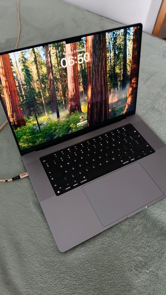 Macbook M1 Max | A2485 | 1 Tb SSD | 32 Ram |, Informatique & Logiciels, Apple Macbooks, Comme neuf, MacBook, 16 pouces, 32 GB