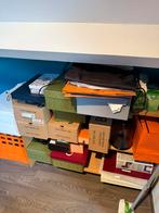 Lege dozen luxemerken, Antiquités & Art, Antiquités | Vêtements et Textile, Enlèvement ou Envoi