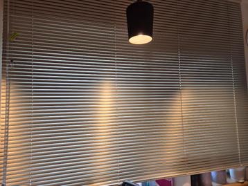 NIEUWE LAMELLEN  ALU-SMART GOUDKLEUR Tk beschikbaar voor biedingen