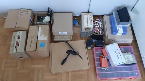 Grote verzameling Electronische en mechanische onderdelen, Hobby en Vrije tijd, Elektronica-componenten, Gebruikt, Ophalen