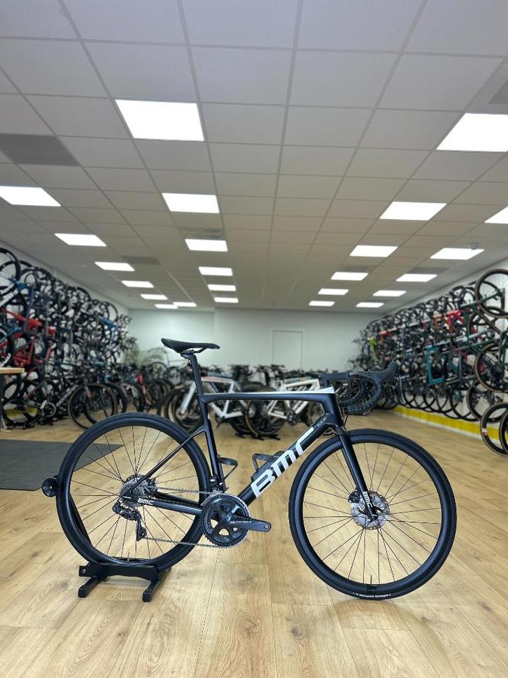 BMC TeamMachine SLR01 Di2 Carbon Racefiets, Sport en Fitness, Wielrennen, Zo goed als nieuw, Ophalen of Verzenden