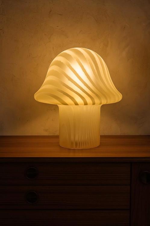 Vintage Peill&Putzler tafellamp, Huis en Inrichting, Lampen | Tafellampen, Zo goed als nieuw, Glas, Ophalen of Verzenden