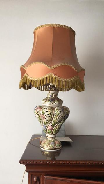 Antieke lampadair 
