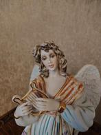 porseleinen beeld van een engel met een lier, Enlèvement, Neuf, Religion