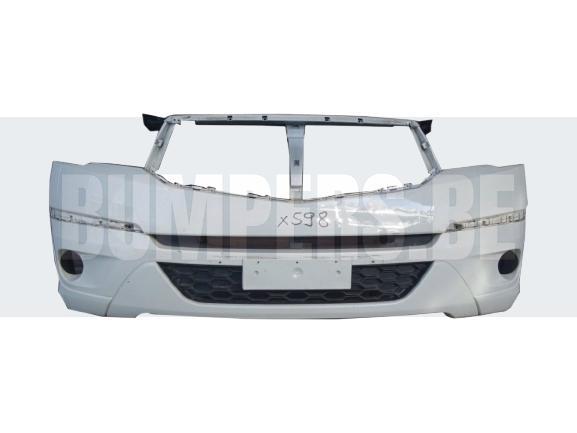 Bumper Ssangyong Rodius II 2 13-6725852041 Voorbumper X598, Auto-onderdelen, Carrosserie, Bumper, Voor, Gebruikt, 6 maanden garantie