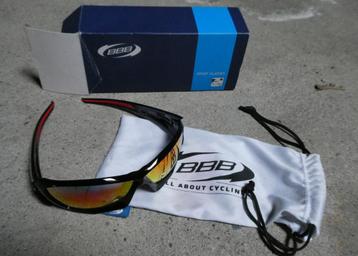 lunettes de sport BBB  neuves - 15 euros disponible aux enchères