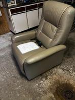 Elektrische relaxzetel, Huis en Inrichting, Fauteuils, Ophalen, Minder dan 75 cm, Leer, Zo goed als nieuw