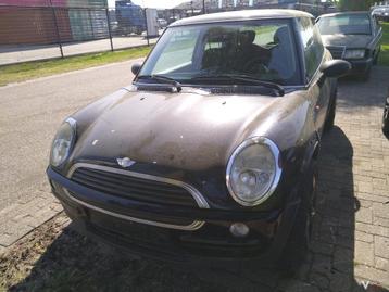 mini cooper in onderdelen  beschikbaar voor biedingen