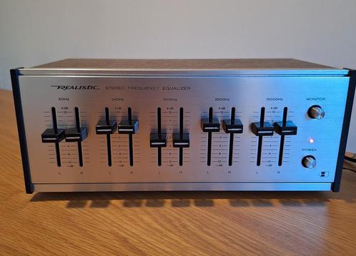 Realistic vintage  5 bands stereo frequency equalizer, Audio, Tv en Foto, Versterkers en Ontvangers, Stereo, Ophalen