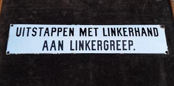 Antiek zwart wit emaille tekstbord. beschikbaar voor biedingen