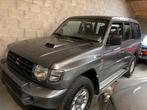 Mitsubishi Pajero 2800 TD Inter. Climatiseur manuel GLS 7PL, Autos, Mitsubishi, Cuir, Argent ou Gris, Achat, Entreprise