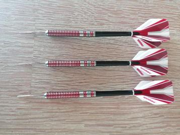 Winmau Overdrive 90% 25 gram. beschikbaar voor biedingen