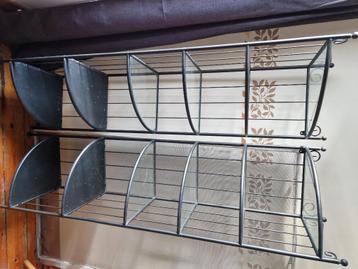 2 étagères de coin ikea beschikbaar voor biedingen