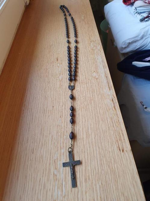 Oude paternoster rozenkrans in hout bruin en metaal, Antiek en Kunst, Antiek | Religieuze voorwerpen, Verzenden