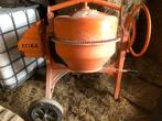Betonmole Atika 185 liter, Ophalen, Zo goed als nieuw