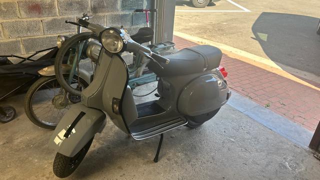 Vespa px, Fietsen en Brommers, Brommers | Tomos, Zo goed als nieuw, Ophalen