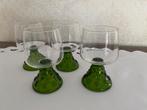 4 vitage wijnglazen met groene voet, Antiek en Kunst, Antiek | Glaswerk en Kristal, Ophalen
