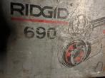 Ridgid 690, Ophalen, Gebruikt