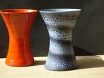 vintage sixties oranje & blauw keramiek vaas Maredsous vases, Ophalen of Verzenden