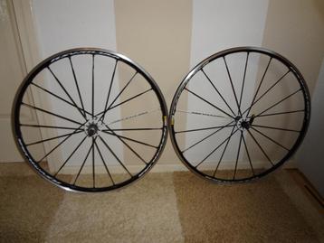 Nieuwstaat Mavic Ksyrium SLS draadband wielen shimano body