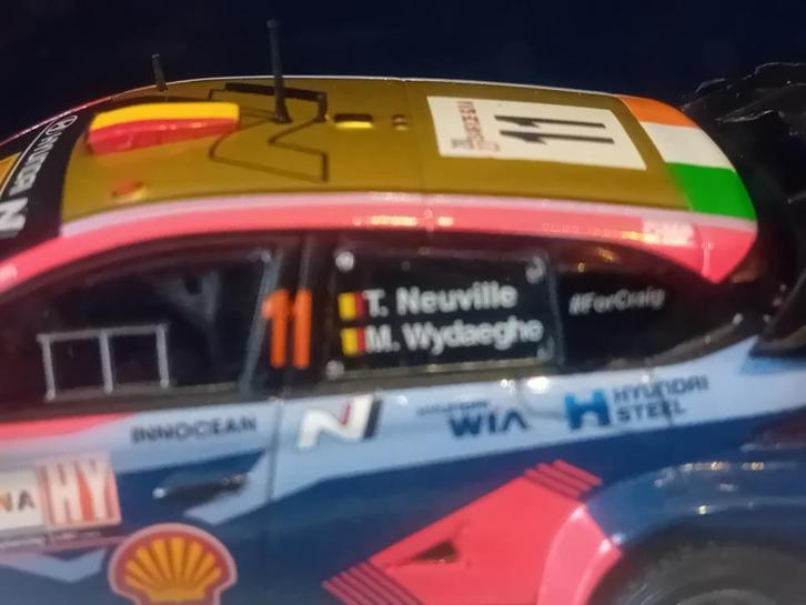 Miniatuur WRC HYUNDAI rallywagen THIERRY NEUVILLE, Hobby en Vrije tijd, Modelauto's | 1:43, Nieuw, Auto, Ophalen of Verzenden