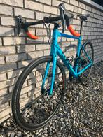 Velo cube attain, Fietsen en Brommers, Ophalen, Zo goed als nieuw