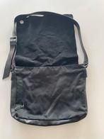 Sisley zwarte schoudertas., Handtassen en Accessoires, Overige merken, Gebruikt, Ophalen of Verzenden, Zwart