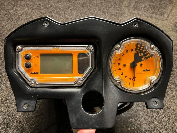 2006 Ktm 990 SD koplamp, tellers, taillight, Motoren, Onderdelen | Overige, Gebruikt, Ophalen of Verzenden
