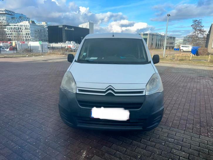 Citroen Berlingo 2015 euro 5b, Autos, Citroën, Particulier, Berlingo, ABS, Régulateur de distance, Airbags, Air conditionné, Ordinateur de bord