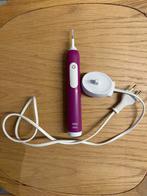 Brosse à dents électrique Oral-B Braun couleur violette., Bijoux, Sacs & Beauté, Beauté | Soins de la bouche, Enlèvement ou Envoi