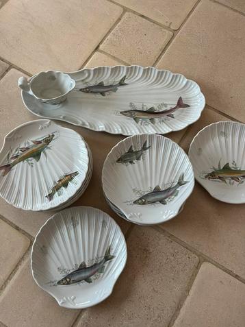 Vintage visborden beschikbaar voor biedingen