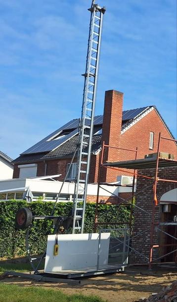 Bouwlift 7m beschikbaar voor biedingen