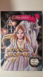 Thea Stilton - De Heks van Stof en As, Boeken, Thea Stilton, Ophalen of Verzenden, Zo goed als nieuw, Fictie