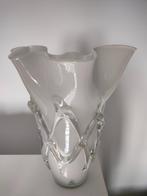 grote luxueuze glazen vaas, Ophalen of Verzenden, Zo goed als nieuw, Wit, Glas